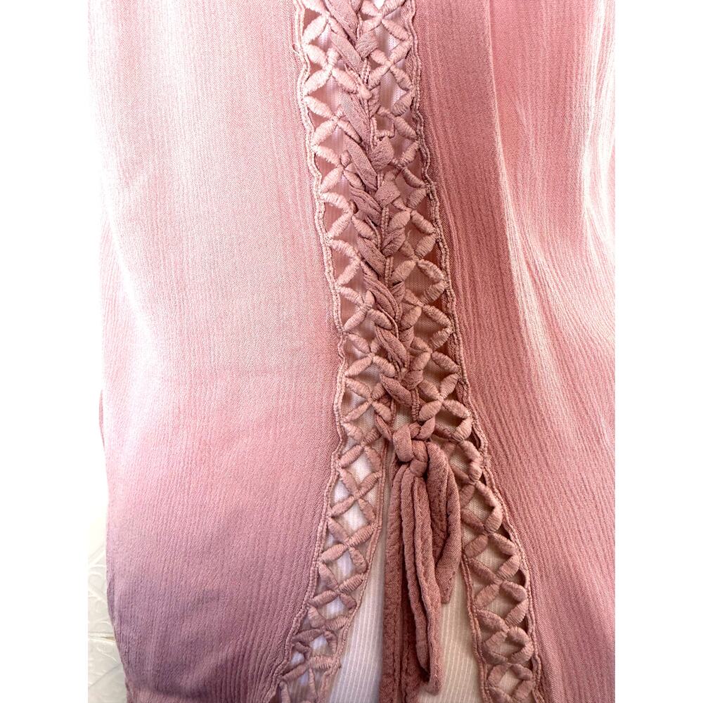 SKU2569 Vanity Women's Size Medium Rose Pink Crochet-Trim Blouse - Picture 5 of 9